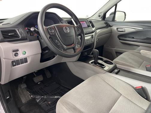 2017 Honda Pilot LX