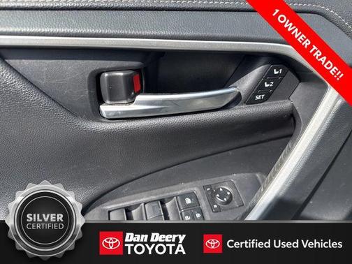 Blizzard Pearl 2019 Toyota RAV4 Limited