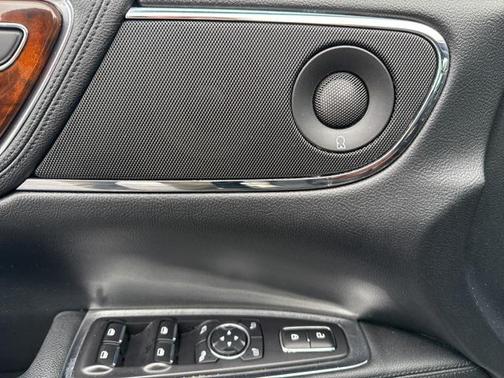 2017 Lincoln Continental Reserve