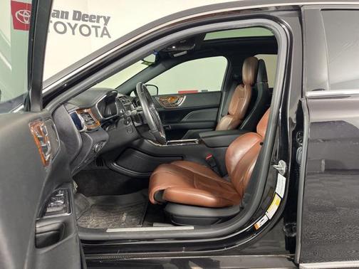 2017 Lincoln Continental Reserve