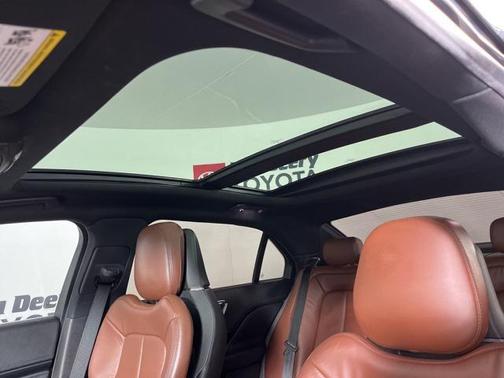 2017 Lincoln Continental Reserve