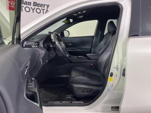 2022 Toyota Venza XLE