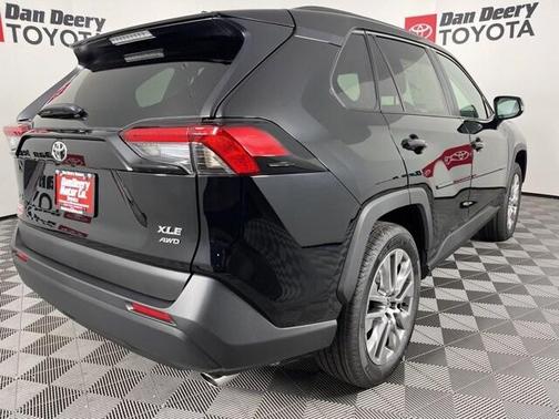 2025 Toyota RAV4 XLE Premium