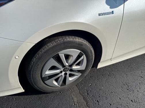 2018 Toyota Prius Three