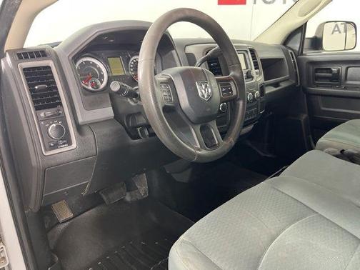 Bright White Clearcoat 2016 RAM 3500 Tradesman