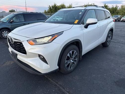 2020 Toyota Highlander XLE