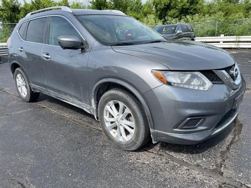 2016 Nissan Rogue SV