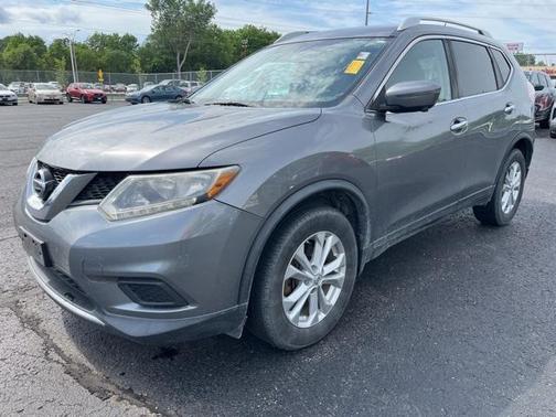 2016 Nissan Rogue SV