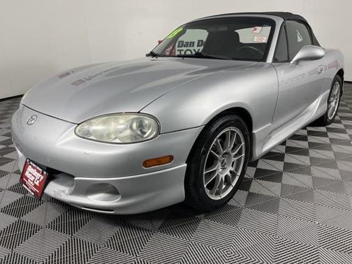 2003 Mazda MX-5 Miata