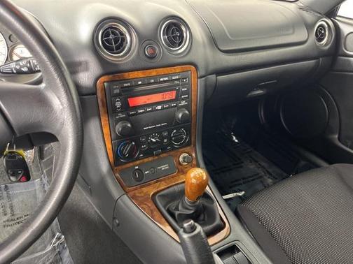 2003 Mazda MX-5 Miata Cloth