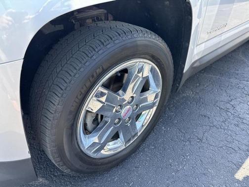 Quicksilver Metallic 2013 GMC Terrain SLE-2