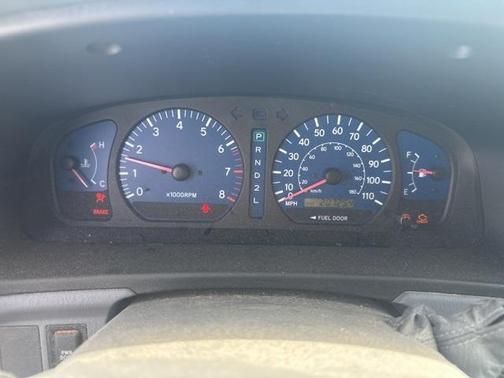 2003 Toyota Sienna LE
