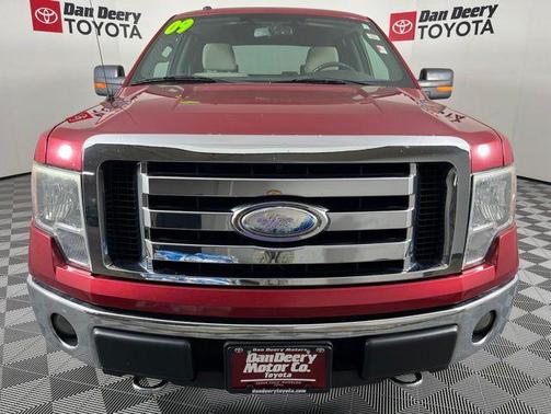 Royal Red Clearcoat Metallic 2009 Ford F-150 XLT