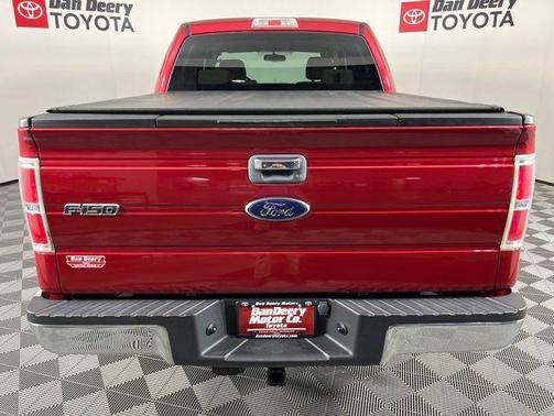 Royal Red Clearcoat Metallic 2009 Ford F-150 XLT