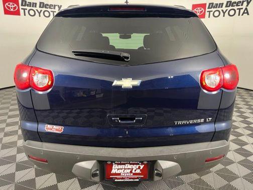 Dark Blue Metallic 2011 Chevrolet Traverse LT