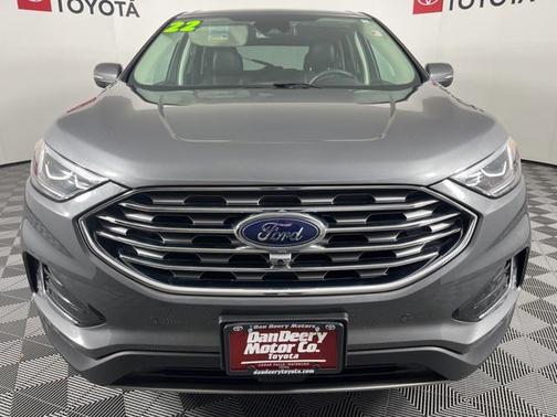 2022 Ford Edge Titanium