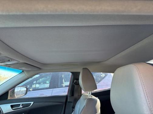 2012 Hyundai Veloster Base