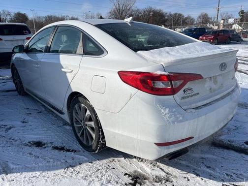 2017 Hyundai SONATA Sport