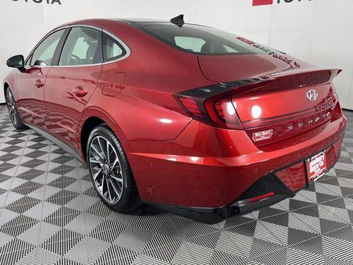 Ultimate Red 2023 Hyundai SONATA Limited