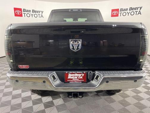 2018 RAM 2500 Tradesman Crew Cab 4x4 6'4' Box