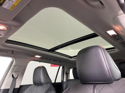 2022 Toyota Highlander Limited