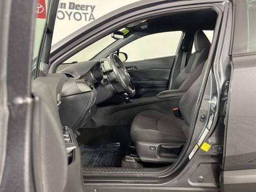 2018 Toyota C-HR XLE Premium