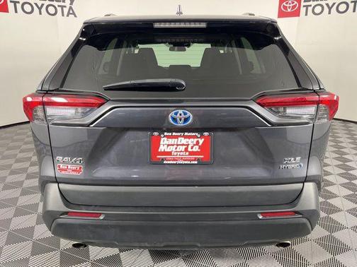 Magnetic Gray Metallic 2021 Toyota RAV4 Hybrid XLE