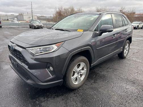 Magnetic Gray Metallic 2021 Toyota RAV4 Hybrid XLE