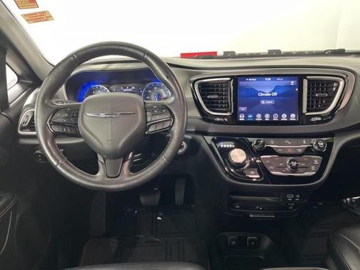 2020 Chrysler Pacifica Launch Edition