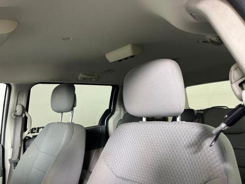 Bright Silver Metallic CC/Mineral Gray Met CC 2010 Dodge Grand Caravan Hero