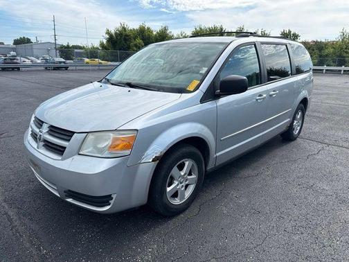 Bright Silver Metallic CC/Mineral Gray Met CC 2010 Dodge Grand Caravan Hero