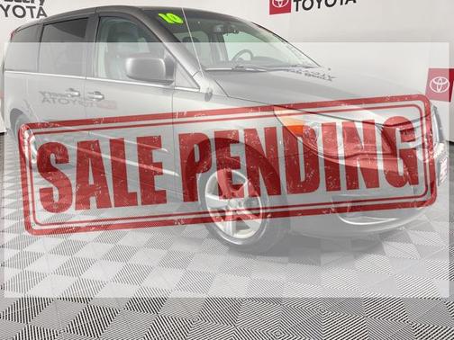 2010 Volkswagen Routan SE