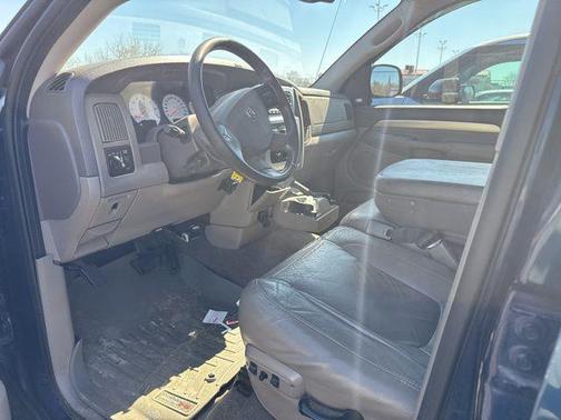 2005 Dodge Ram 1500 SLT Quad Cab