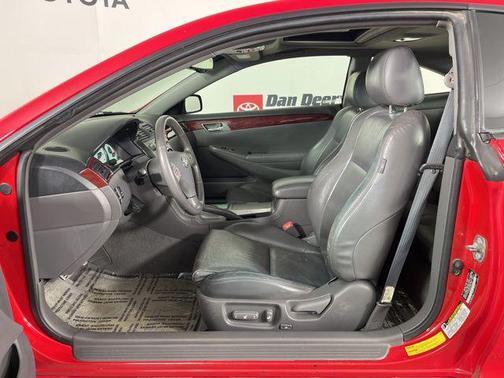 2004 Toyota Camry Solara SLE V6