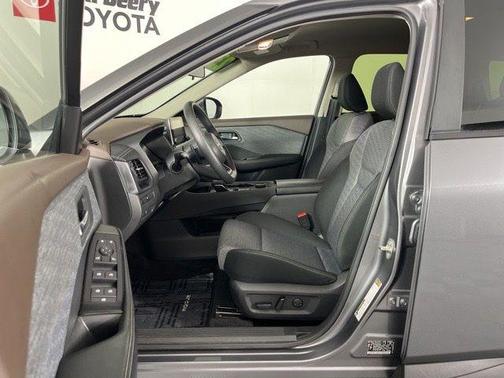 Gun Metallic 2023 Nissan Rogue SV