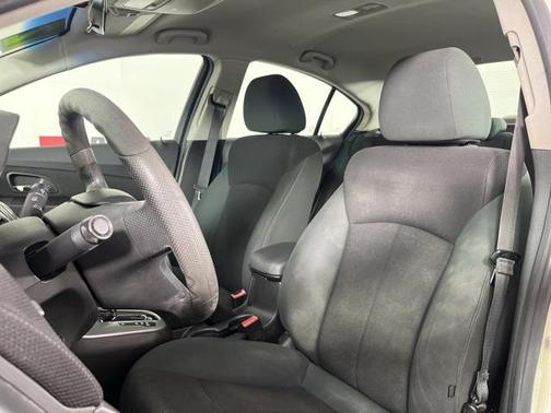 2011 Chevrolet Cruze LT