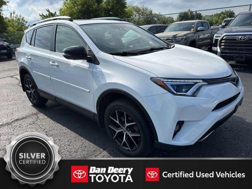 Super White 2017 Toyota RAV4 SE