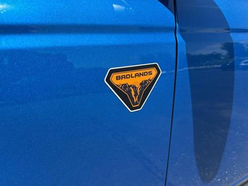Velocity Blue Metallic 2024 Ford Bronco Badlands