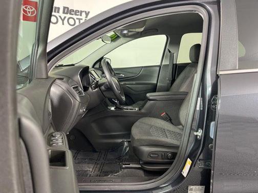 Iron Gray Metallic 2023 Chevrolet Equinox 1LT