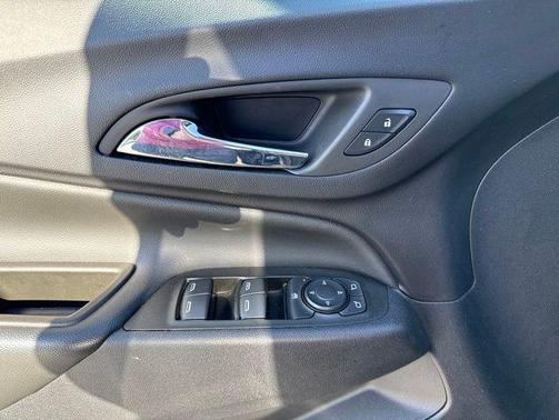 Iron Gray Metallic 2023 Chevrolet Equinox 1LT