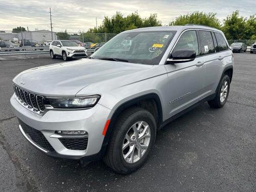 Silver Zynith 2023 Jeep Grand Cherokee Limited