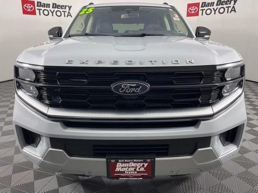 Silver Metallic 2025 Ford Expedition Platinum