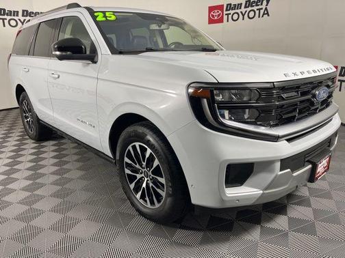 Silver Metallic 2025 Ford Expedition Platinum