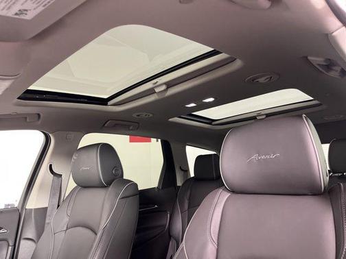 2021 Buick Enclave AWD Avenir