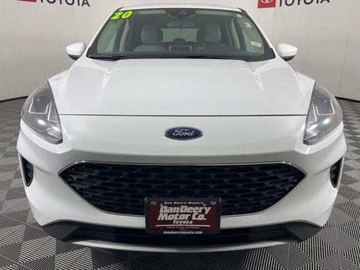 Oxford White 2020 Ford Escape SE