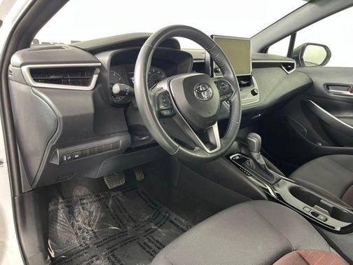 Ice 2025 Toyota Corolla SE