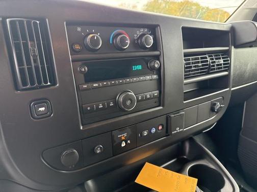2024 GMC Savana 2500 Work Van