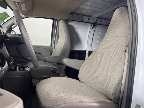 2024 GMC Savana 2500 Work Van