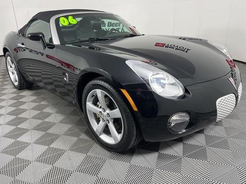 2006 Pontiac Solstice Base