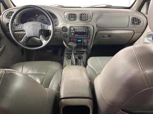 2002 Chevrolet TrailBlazer EXT LT